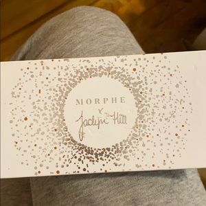 Morphe x jaclyn hill pallets